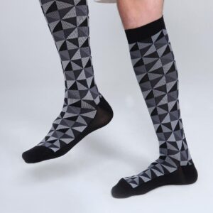 Knee High Compression Socks_Black Diamond